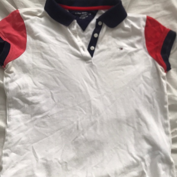2 Tommy Hilfiger shirts - Picture 1 of 2